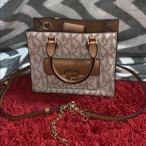 Michael Kors crossbody purse
